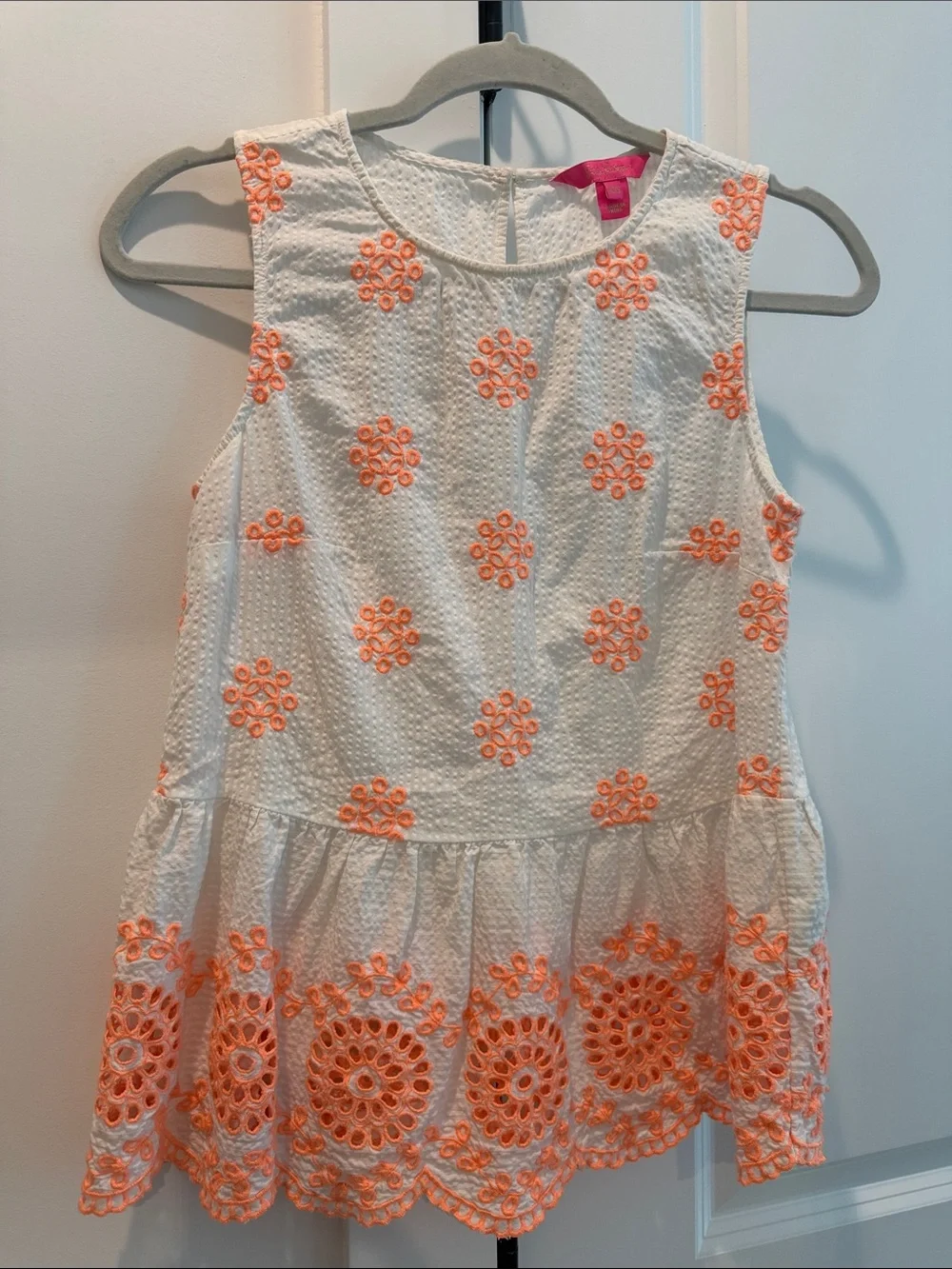Set of Lilly Pulitzer tanks- straight hem top and Lilliana tank - Picture 2 of 7
